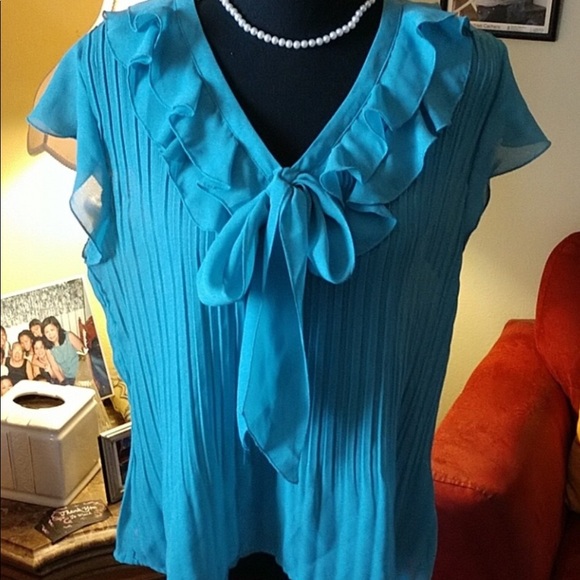 Allison Taylor blouse - Picture 1 of 1